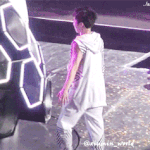 [시우민] 민석아 <b>역시</b> 25개월 맞으시죠???