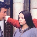 [EXO] 역대<b>급</b> <b>여신</b>은 올리비아 핫세입니다