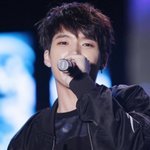 얼굴에 살좀빠진듯한 우현