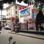 [추억파리여] 화장실 <b>악취</b>에 21명 중독 1명 사망