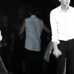 [시우민] 민석아.... 왜그렇게 걷는거야....