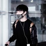 [레이] <b>왠</b><b>일</b>로 씽이 이어폰이 안꼬였어~!!!!!