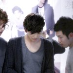 [카이] 종인이가 고개를 숙이는순간.<b>jpg</b>