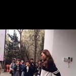 [소녀시대] 제시카 울면서 뛰쳐나오는거 포착한 <b>사옥</b>짤