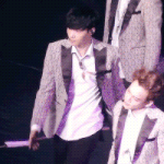 [레이] 춤틀리는 M의 <b>메인</b><b>댄서</b> 장이씽ㅋㅋㅋㅋㅋ