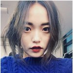 [수지] 수지 대신에 자리를 꿰<b>찬</b> 모델