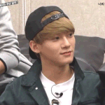 [CHEN] 입꼬리<b>미소</b>에 빠져빠져~~