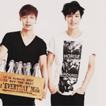 [레이] 댄서라인들이네? (<b>feat</b> 몽구아버님)