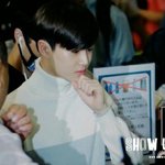 [EXO] 이 더러운 <b>족속</b>들 미카엘로 정화