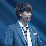 [EXO] 아까 경수가힌트<b>줄때</b> 경수찬열이같이찍은사진