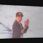 [시우민] 간만에 <b>모자</b> 쓴 김민석.