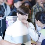 [EXO] 수호가 공항에서 입은티말야 ㅋㅋㅋㅋ