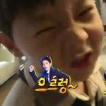 [시우민] 아어가 자막에 잠깐 나온 민석이 ㅋㅋ