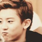 [EXO] 이날씨에 기모후드<b>집</b><b>업</b> 입는건 오바임?