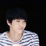 男아이돌의 <b>인자</b>한 아빠 미소