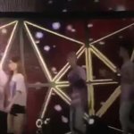 [EXO] 그저께백현태연 몰래손잡은것같은..