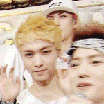 [EXO] 갈치가 터는 씽이움짤~예흥이 생일축하해