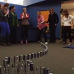 [헐랭] 10000개의 아이폰5로 만든 <b>도미노</b>