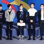 오랜만에 완전체인 샤이니