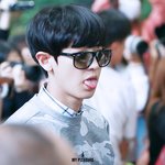 [찬열] 멍뭉이처럼 <b>혓바닥</b> 내민 찬열이