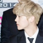 [EXO] 엑소 루한,  3개월 여 잠적 끝에 '<b>심려</b> 끼쳐드려 죄송'