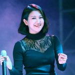 단발로 자른 15&amp; 백예린