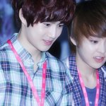 [EXO] 얘들아잠시머리좀<b>식혀</b>...