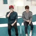 [시우민] 옷정리하다 택<b>발견</b>한 시우민