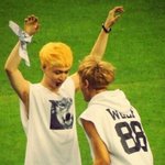 [EXO] 투표의 계절이 왔구나^^