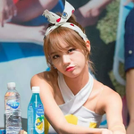 [뉴트] 레이닮은 색휘 <b>여친</b>잇는듯