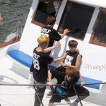 [시우민] <b>민석</b>아 어딜 그렇게 뚫어지게 봐 ㅋㅋ