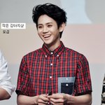 보호 <b>본능</b> 자극하는 강아지상