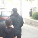 [EXO] 도경수 묘령의여인과 어깨<b>동무</b>