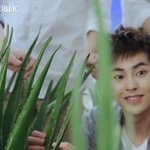 [시우민] 시우민 네이쳐리퍼블릭 <b>캡쳐</b>~