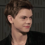 [뉴트] 꿈같던 추억들도 흩어질까 <b>빗물</b>처럼 멀리 톡톡톡 