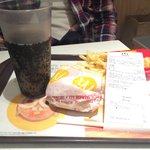 콜라 더주세요