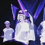 [EXO] 이거 찬열이눈 왜이래