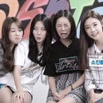 얼굴몰아주기 사진찍은 걸스데이ㅋㅋㅋㅋㅋ