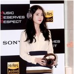 [아이유]  미모 몸매 <b>폭발</b>하는 오늘 아이유