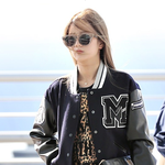 [윤보미] 윤보미, 바람까지 화보로 만드는 최근 공항패션