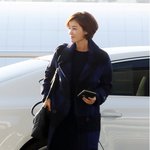 [김성령] 40대 김성령, 놀라운 동안 미모 보여주는 공항패션