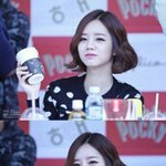 [뉴트] 저도 판은 매장안에서 <b>쭈구리</b>처럼