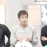 [시우민] 시우민 쿠션 <b>당첨</b>!!