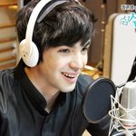 [비정상회담]라디오에출연한로빈과<b>줄리안</b>