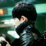 [EXO] 털썩 얘들아 나 <b>쥬</b>ㄱ...