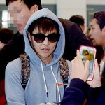 [EXO] 야 민석이 탈모아님??앞머리<b>뒤쯤</b>에 허연두피보이는데