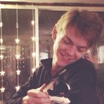 [뉴트] 길에서 고양이 주웠음 