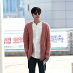 공항에서 치명적매력 보여주는 박해진