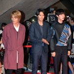 요상한 포즈로 웃음바다 만들었던 <b>주원</b> ㅋㅋ 영화쇼케이스