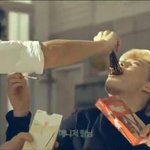 [EXO] 나 엑소랑 사실 다른것도 <b>팬질</b>함...